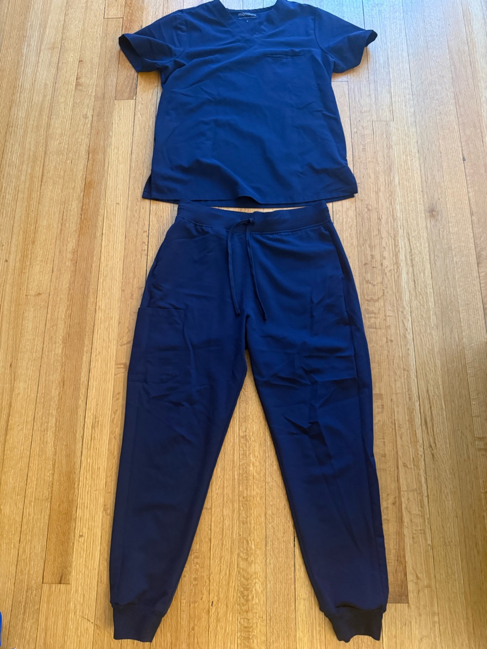 Mandala Navy Scrub Set Women’s Size M High Waist Jogger Pants & One Pocket Top